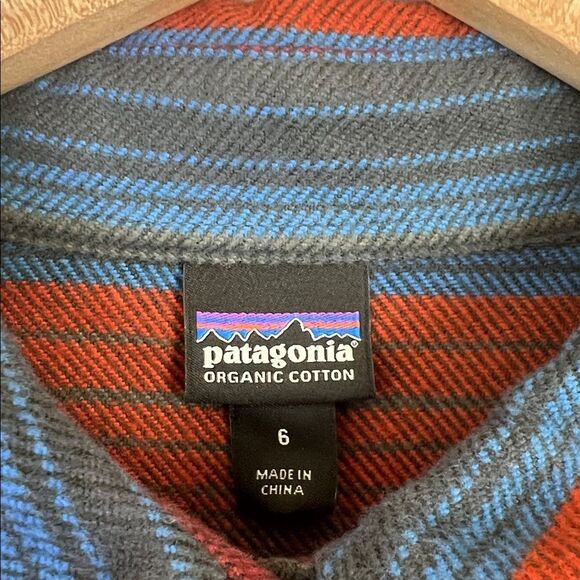 NWT Patagonia Long-Sleeved Fjord Flannel Shirt Aztec Print Sz 6 Womens - Picture 4 of 11